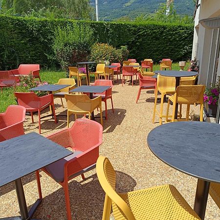 Hotel Campanile Grenoble Sud - Seyssinet Exterior foto