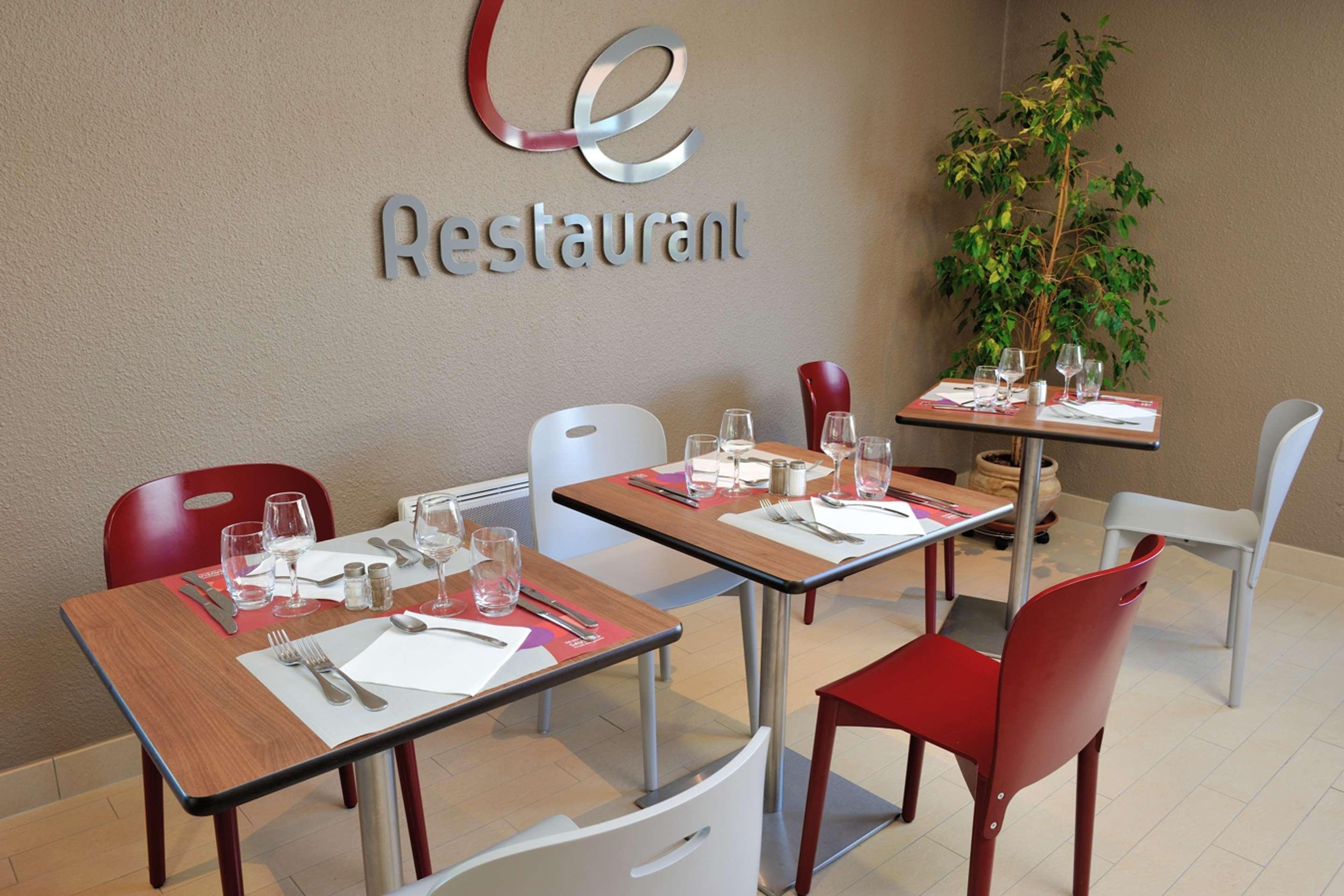 Hotel Campanile Grenoble Sud - Seyssinet Exterior foto