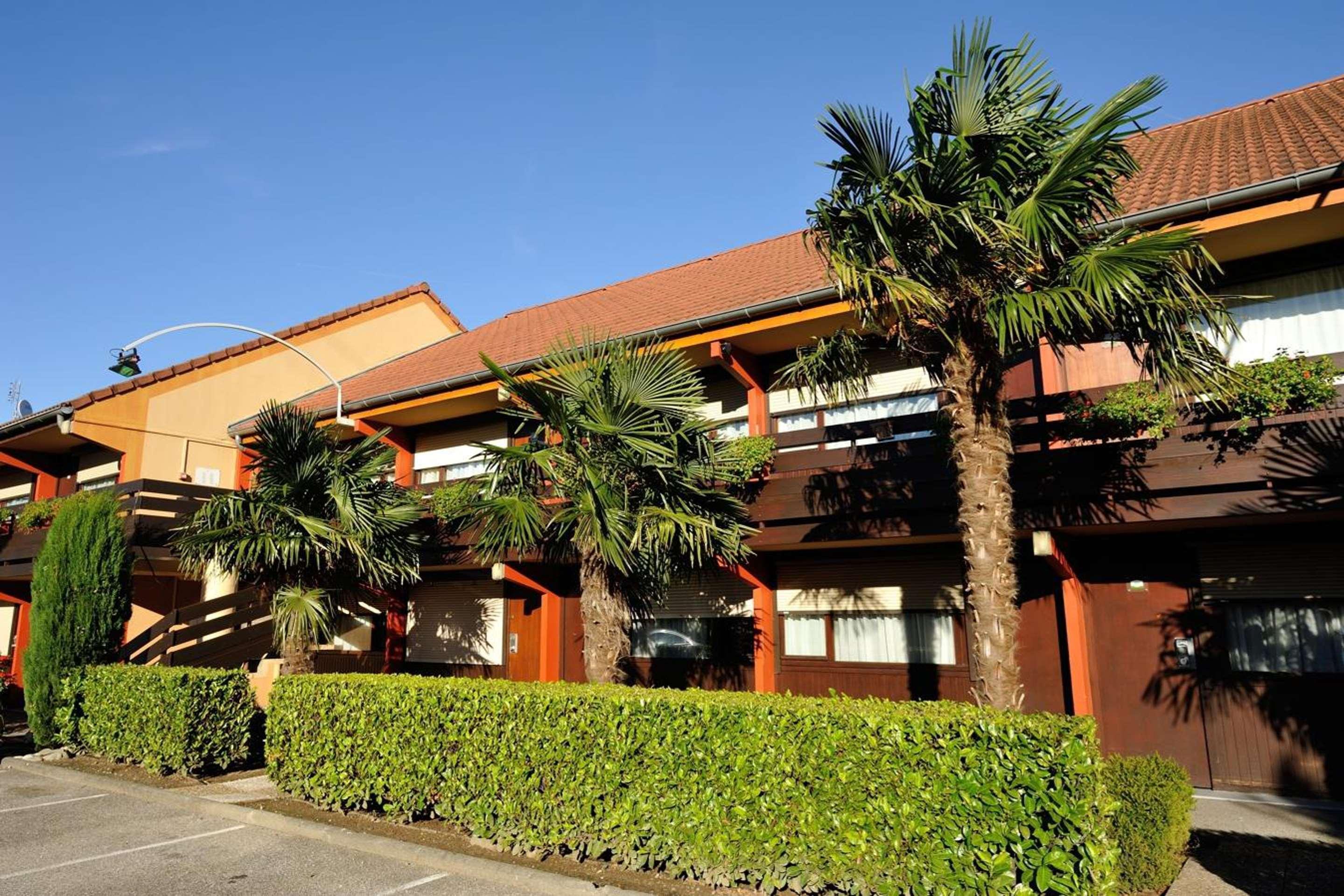 Hotel Campanile Grenoble Sud - Seyssinet Exterior foto