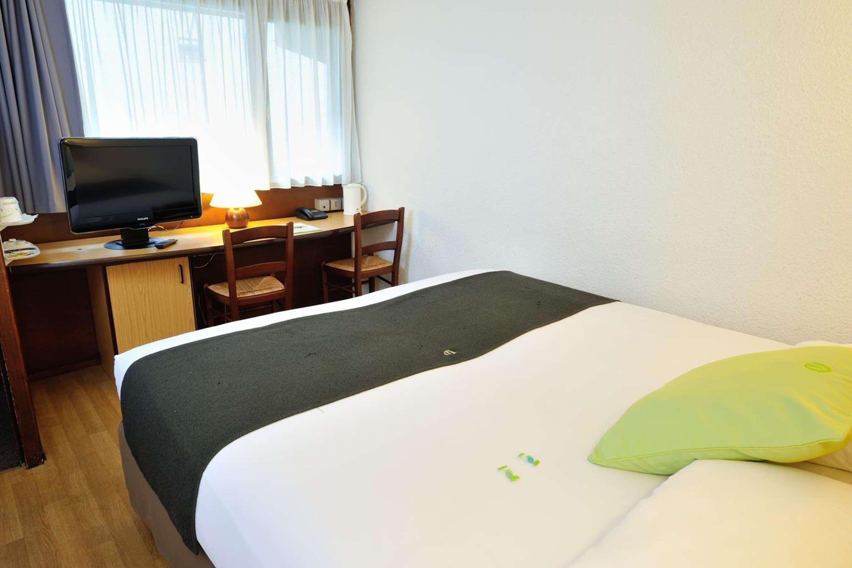 Hotel Campanile Grenoble Sud - Seyssinet Exterior foto